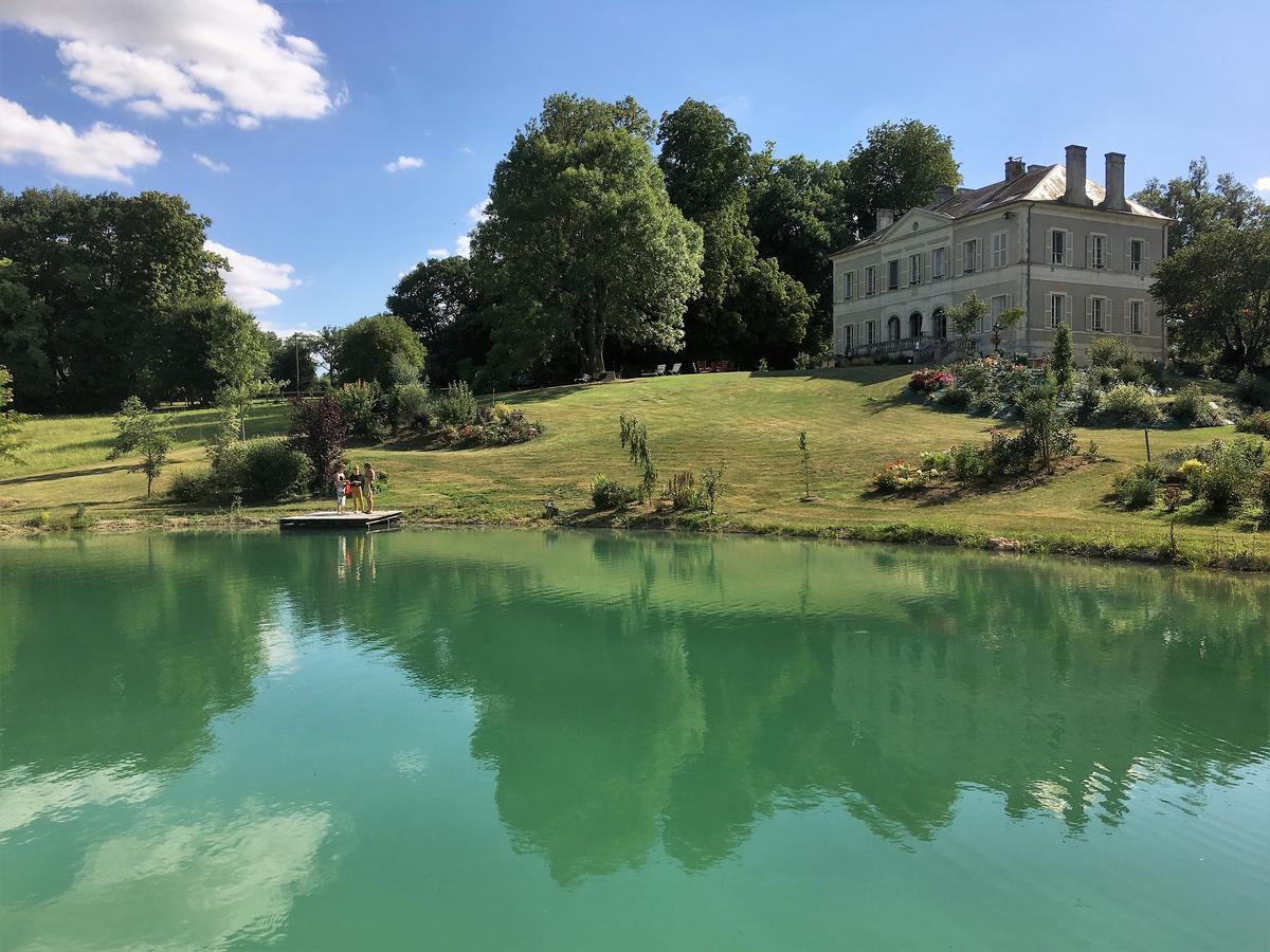 B&B Chateau De Preuil Vallenay 외부 사진